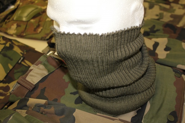 Tour de cou en laine kaki-marron - Surplus Militaire en ligne