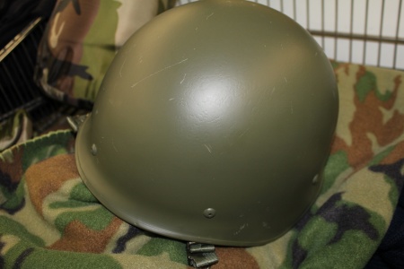 surplus militaire de Stenay casque lourd occ