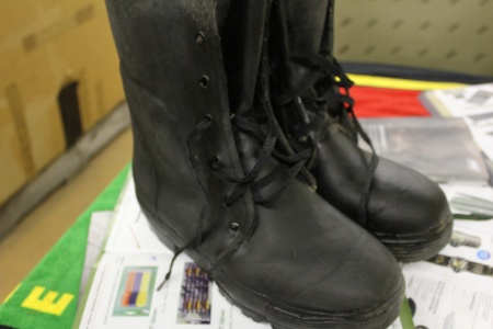 chaussure grand froid militaire
