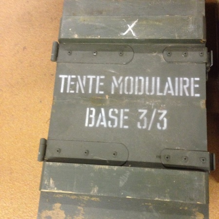 petite caisse en bois surplus militaire de stenay commercy nancy metz reims belgique luxembourg longwy militaria