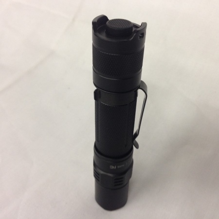 fenix pd32 900 lumens surplus militaire de stenay commercy nancy metz reims belgique luxembourg longwy militaria