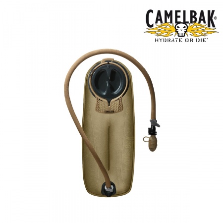 Poche à eau Antidote 3L longue de chez Camelbak surplus militaire de stenay commercy nancy metz reims belgique luxembourg longwy Verdun Sedan Charleville militaria bushcraft survie bivouac