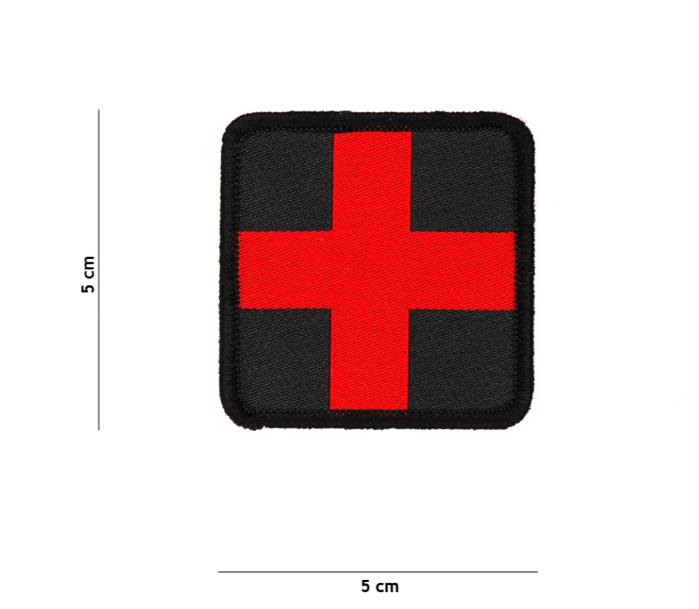 Carre Avec Croix Sans Lever Le Crayon Velcro carré croix rouge sur fond noir en tissu - Surplus Militaire en